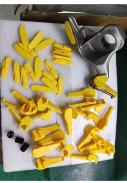 Rengaskoneen muovinen asennuspää naarmujen estoon, ST-1236IT